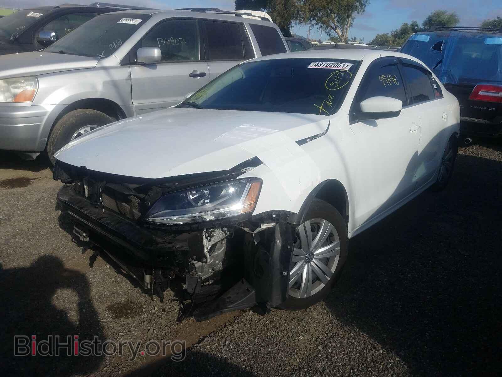 2017 VOLKSWAGEN JETTA - VIN: 3VW2B7AJ0HM414632 - Фото 2