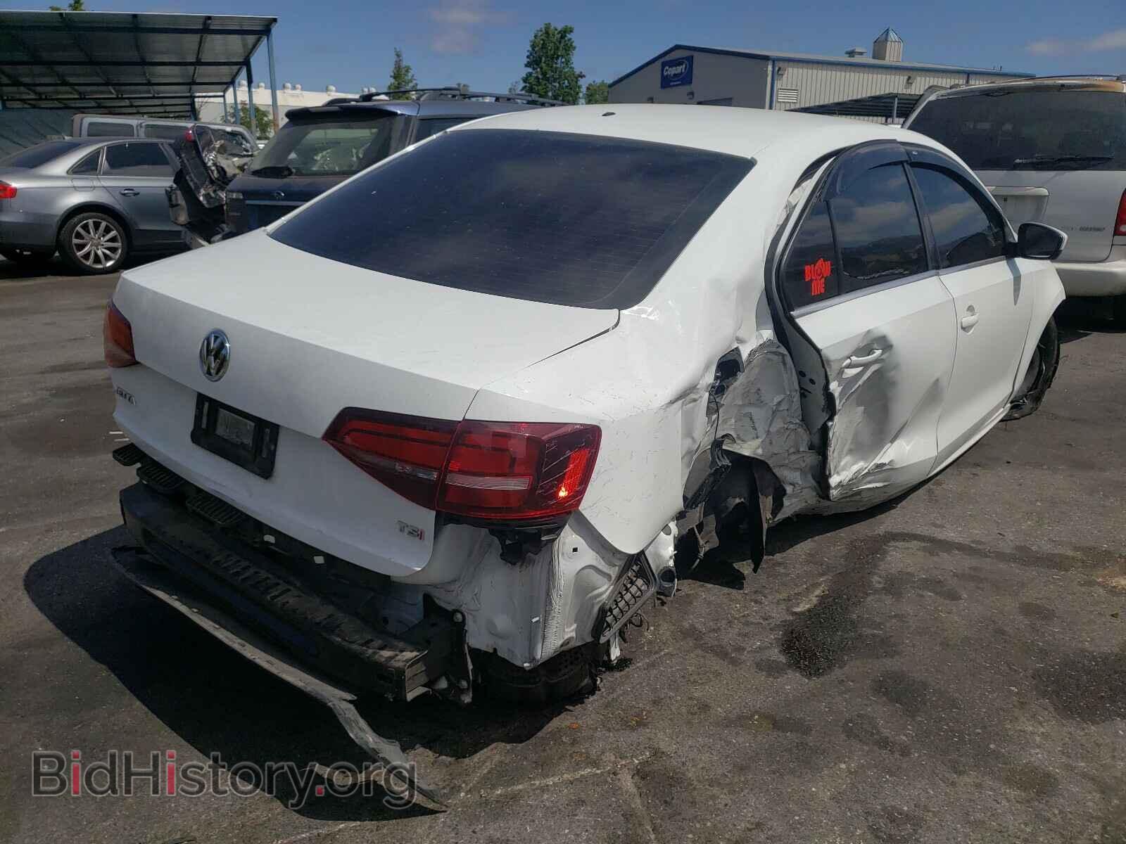 2017 VOLKSWAGEN JETTA - VIN: 3VW2B7AJ0HM414632 - Фото 4