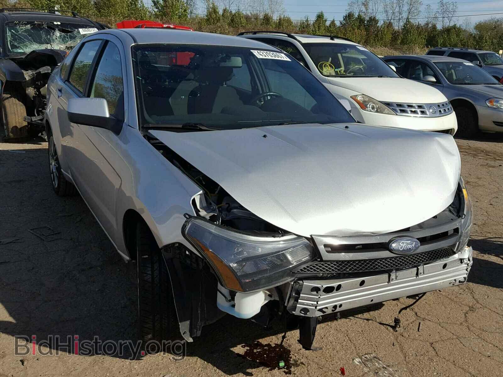 Photo 1FAHP3GN3AW184677 - FORD FOCUS 2010