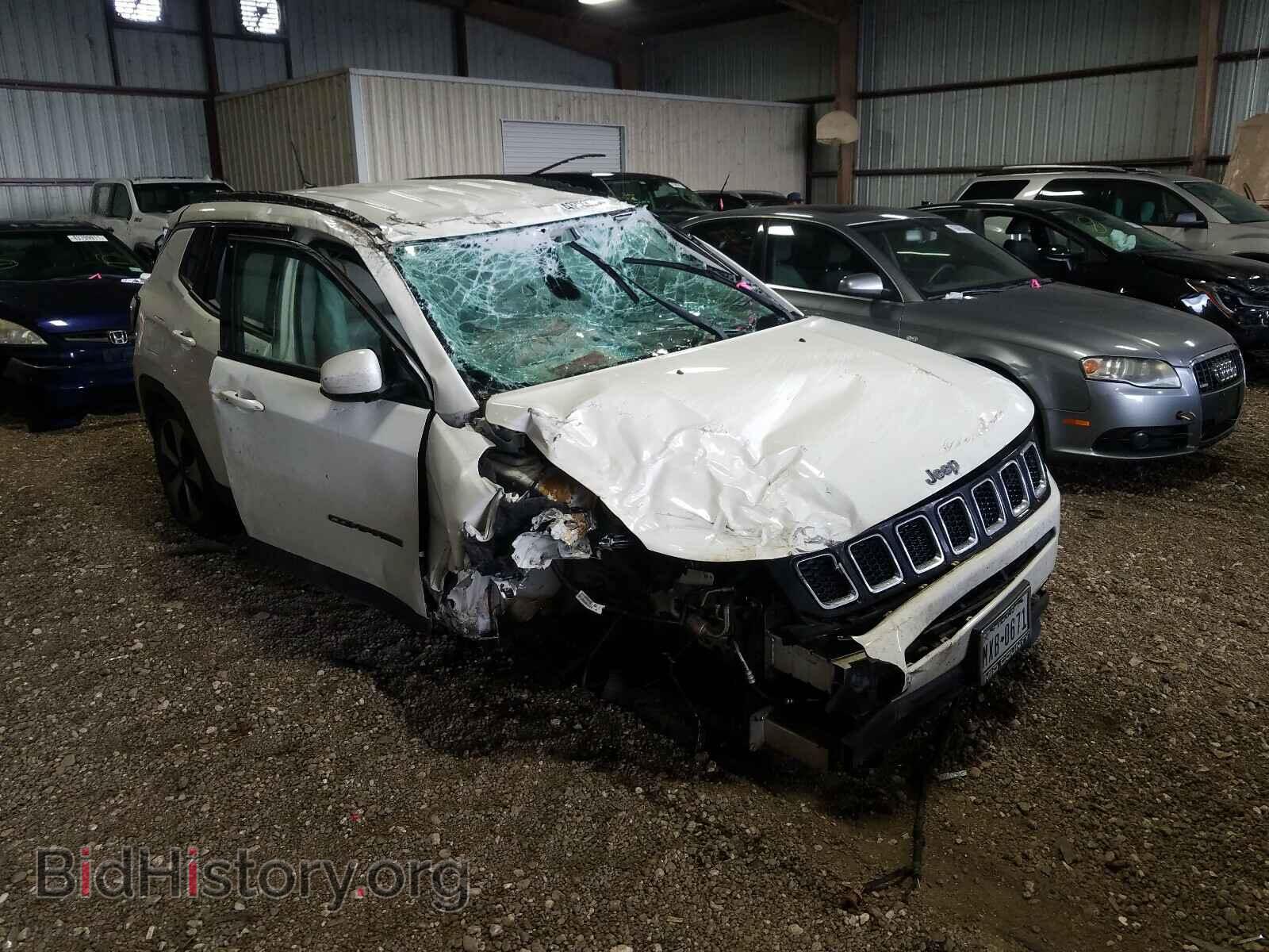 Photo 3C4NJCBBXHT632974 - JEEP COMPASS 2017