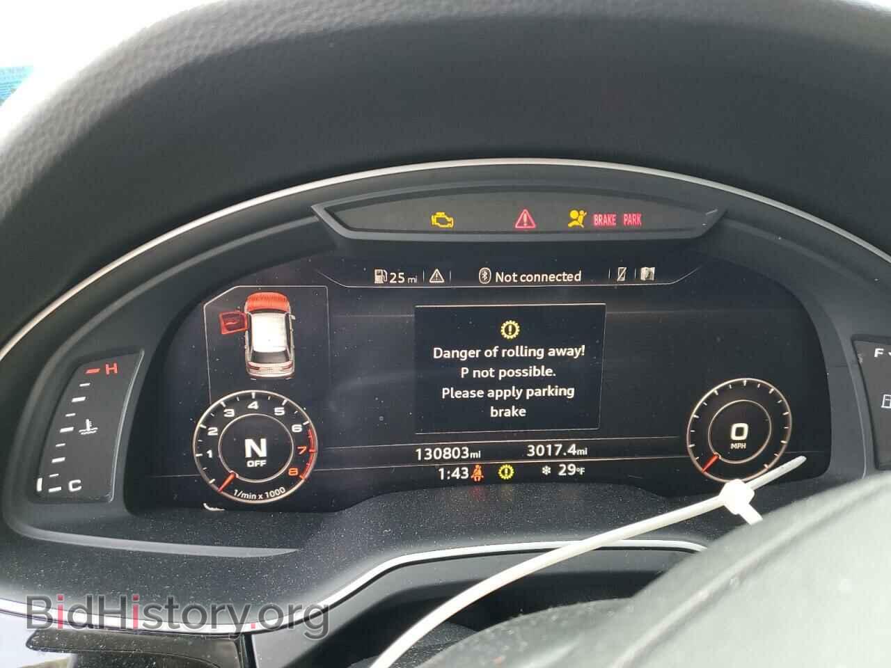 2017 AUDI Q7 - VIN: WA1LAAF70HD009963 - Фото 9
