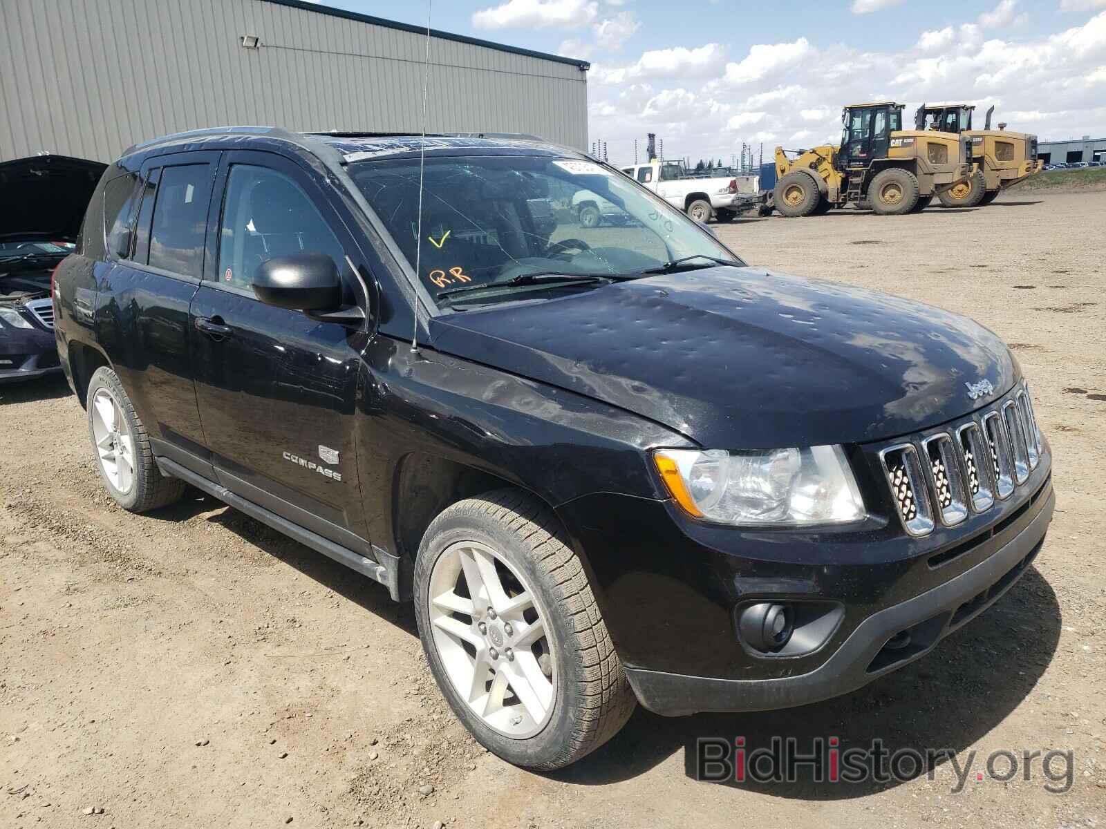 Photo 1J4NF5FB0BD197672 - JEEP COMPASS 2011