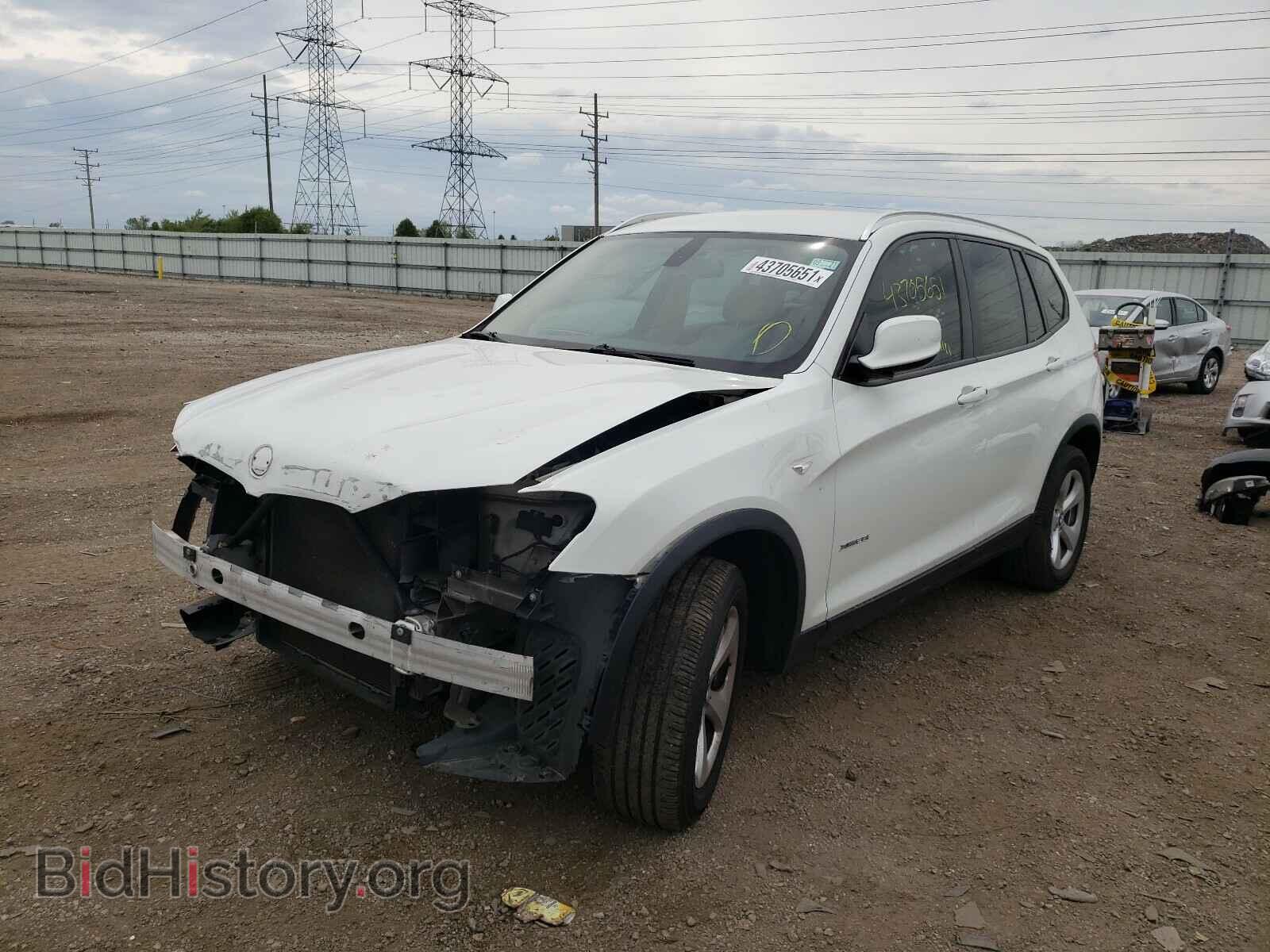 2011 BMW X3 - VIN: 5UXWX5C50BL714107 - Фото 2