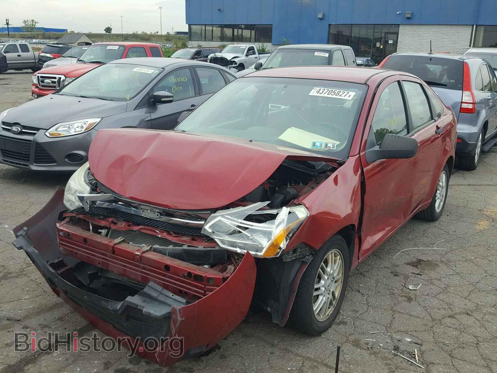 2009 FORD FOCUS - VIN: 1FAHP35N89W136705 - Photo 2