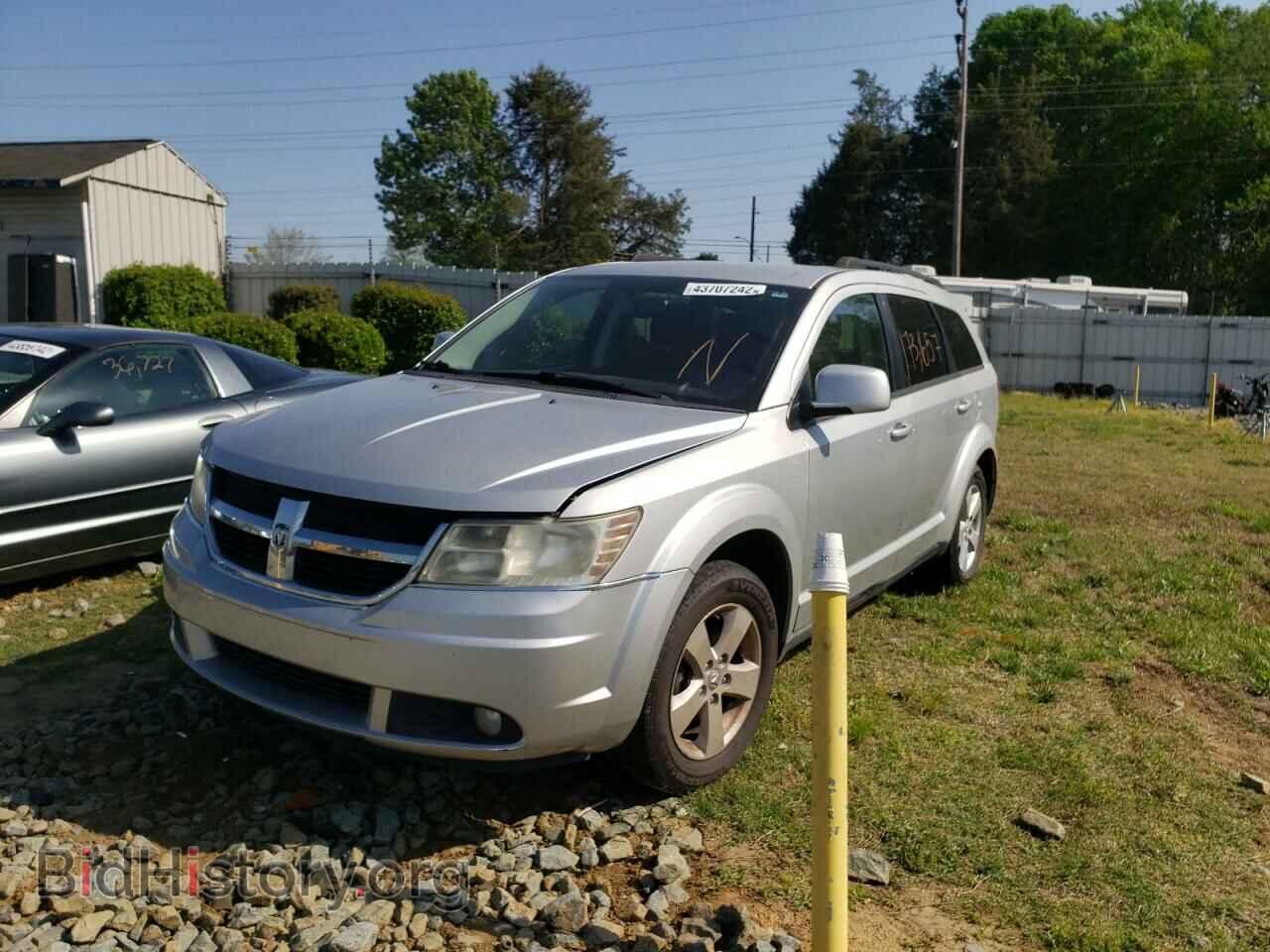 2010 DODGE JOURNEY - VIN: 3D4PG5FV8AT146647 - Фото 2
