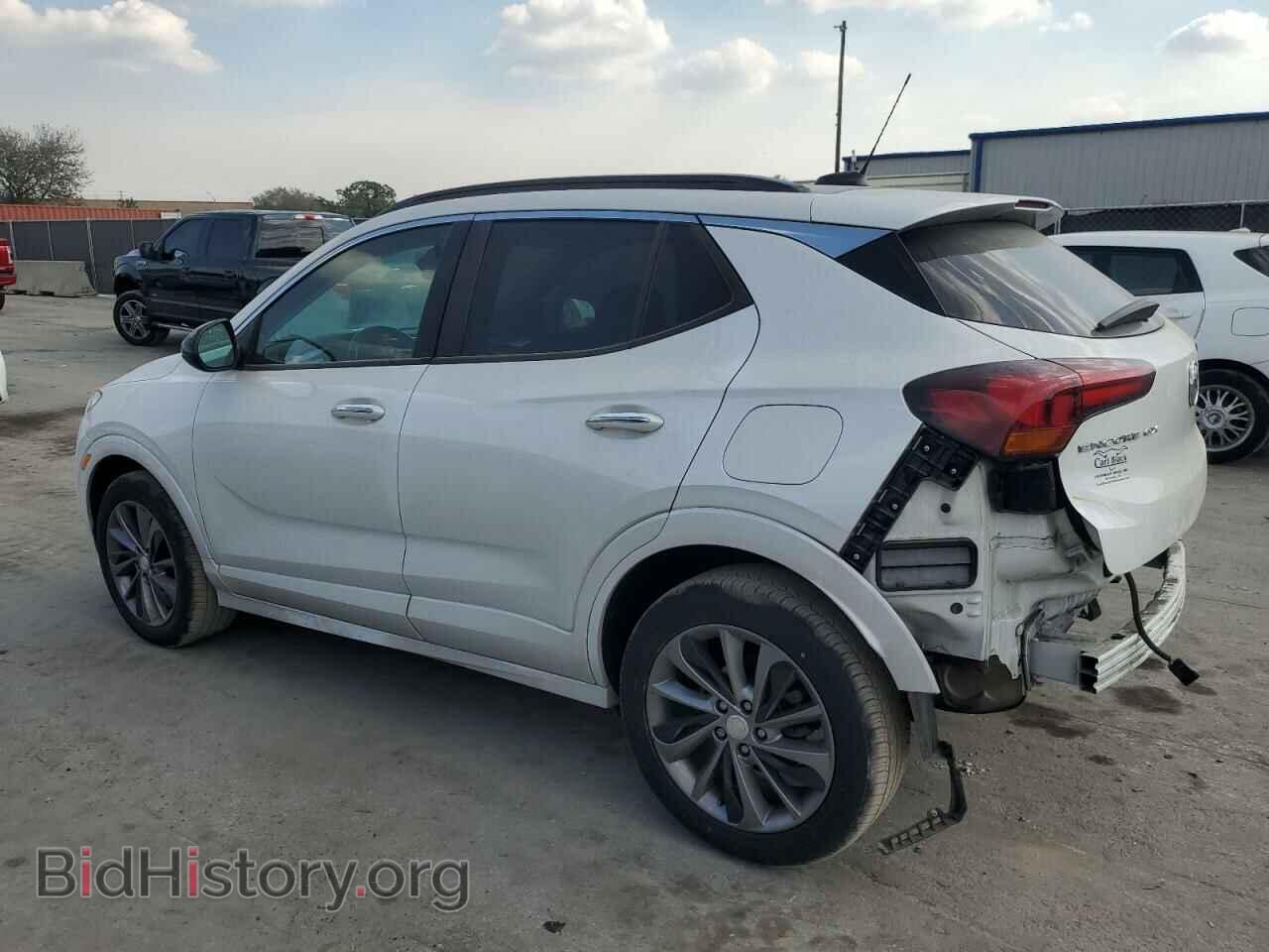 2020 BUICK ENCORE - VIN: KL4MMDS27LB131859 - Photo 2