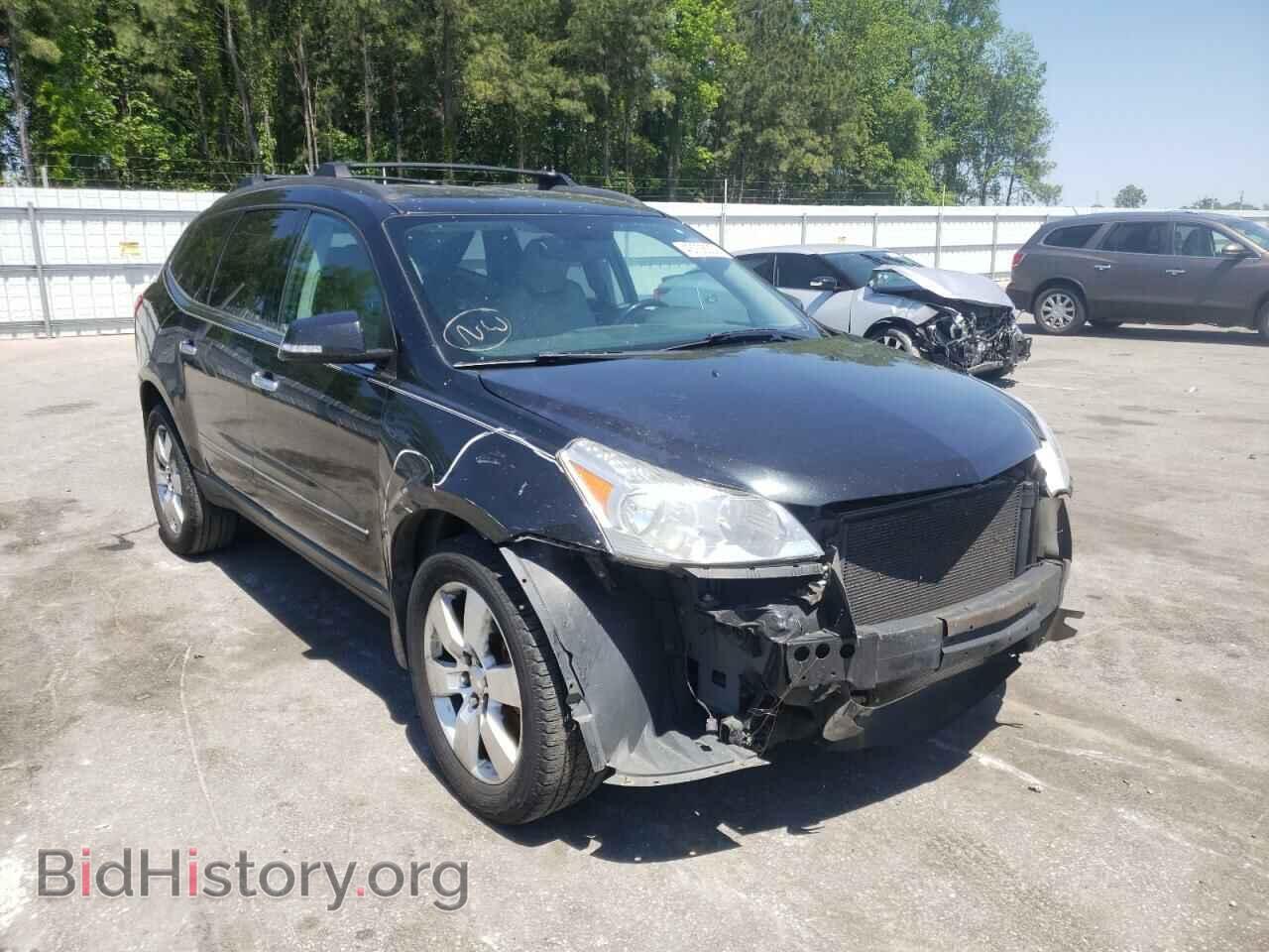 Фотография 1GNKRLED4CJ227550 - CHEVROLET TRAVERSE 2012
