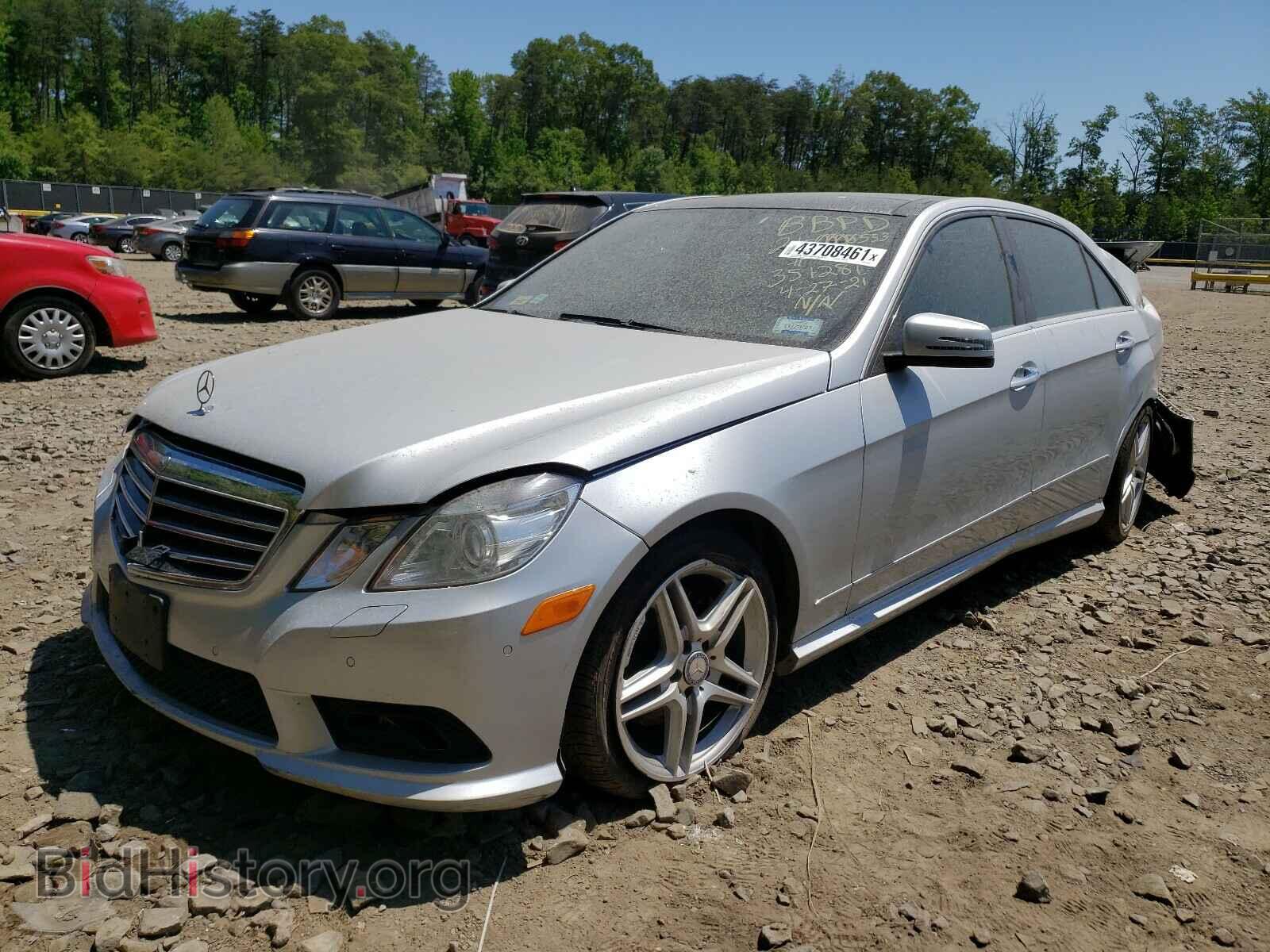 2011 MERCEDES-BENZ E-CLASS - VIN: WDDHF8HBXBA351281 - Фото 2