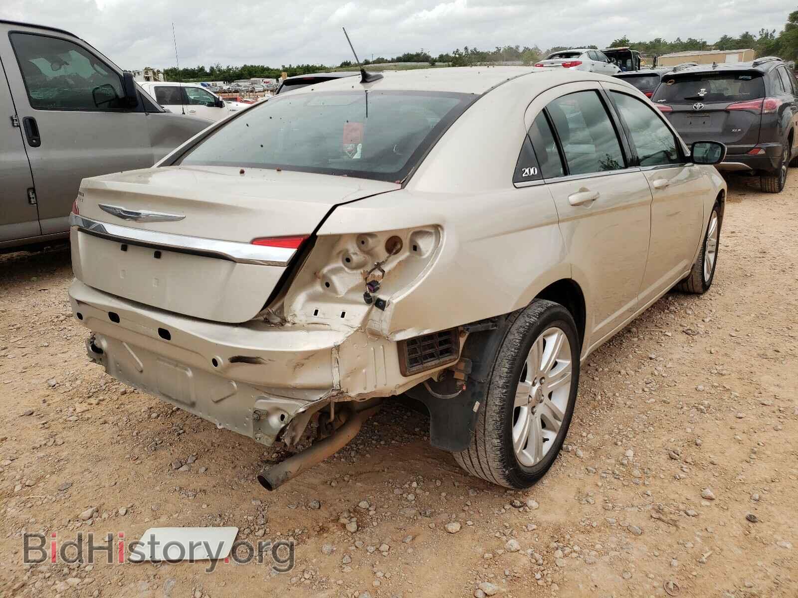 2013 CHRYSLER 200 - VIN: 1C3CCBBB0DN578580 - Photo 4