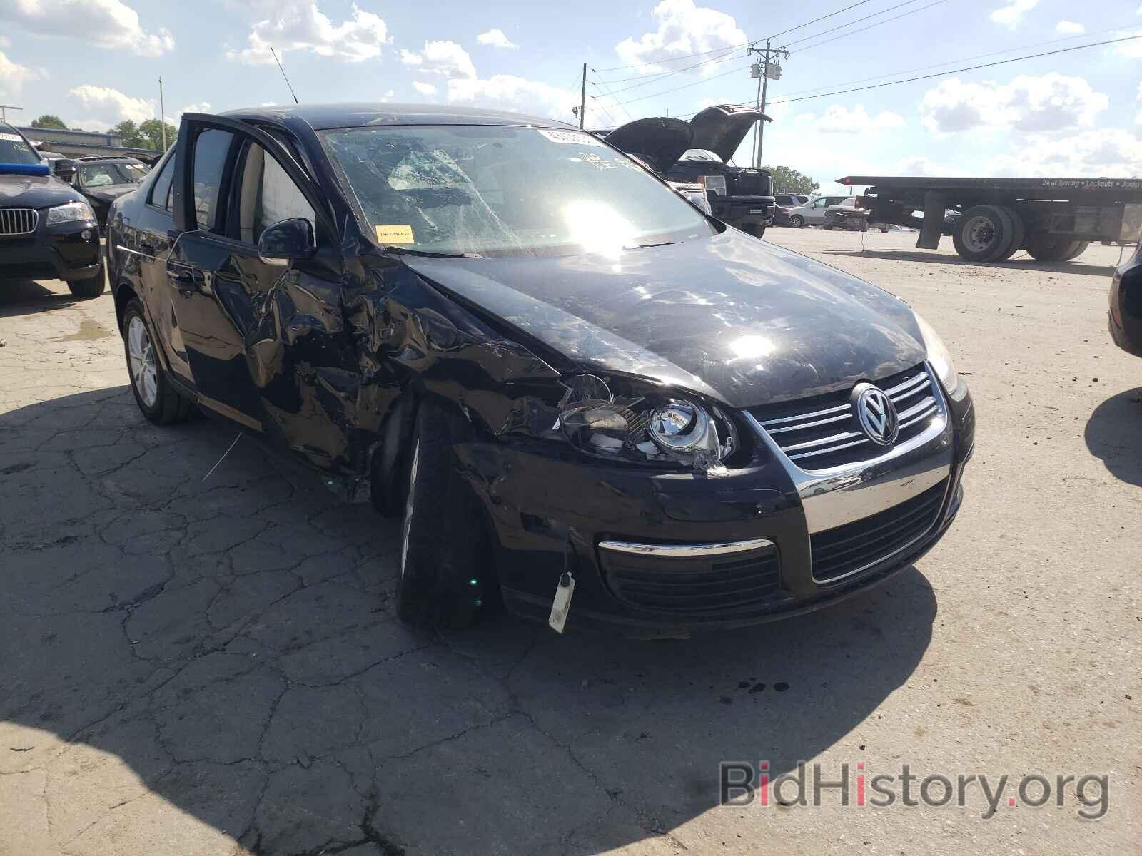 Photo 3VWAX7AJXAM160060 - VOLKSWAGEN JETTA 2010