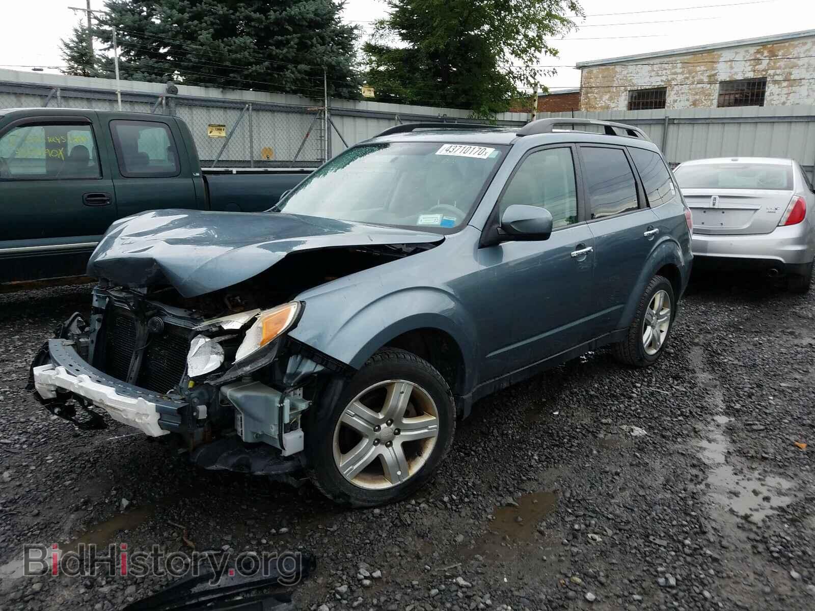 2010 SUBARU FORESTER - VIN: JF2SH6CC2AH720236 - Photo 2