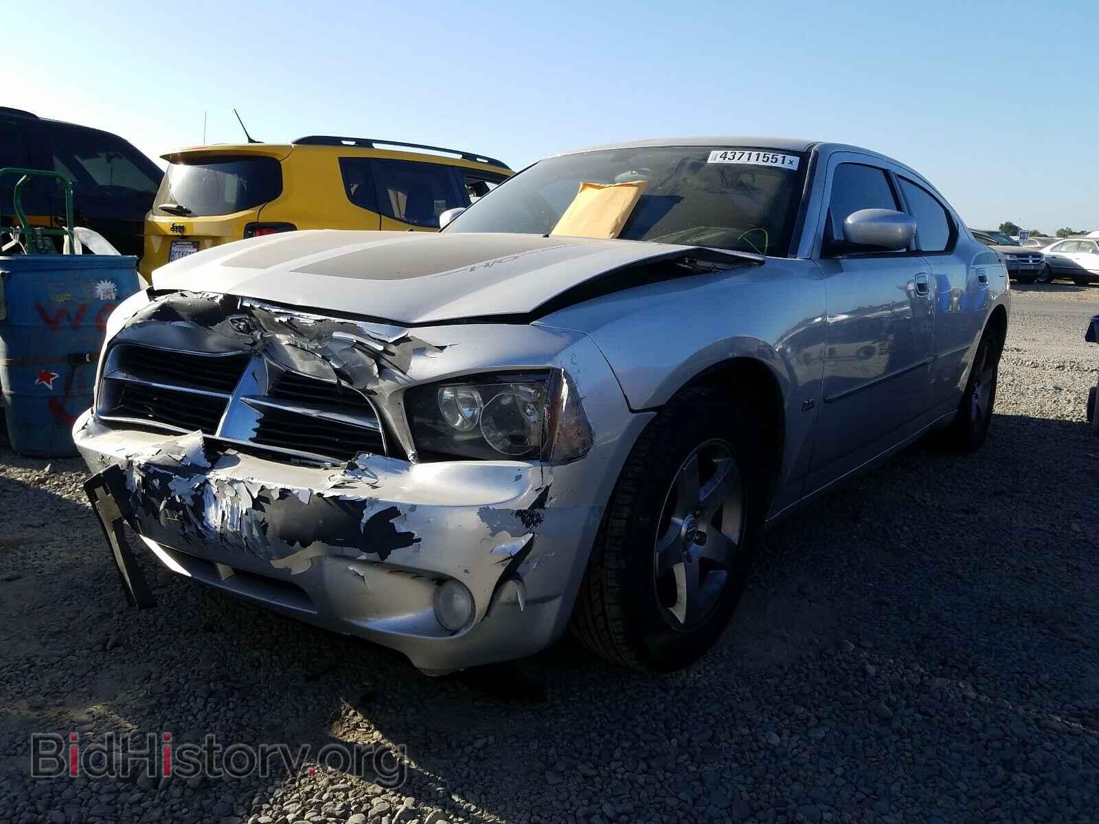 2010 DODGE CHARGER - VIN: 2B3CA3CV2AH124899 - Фото 2