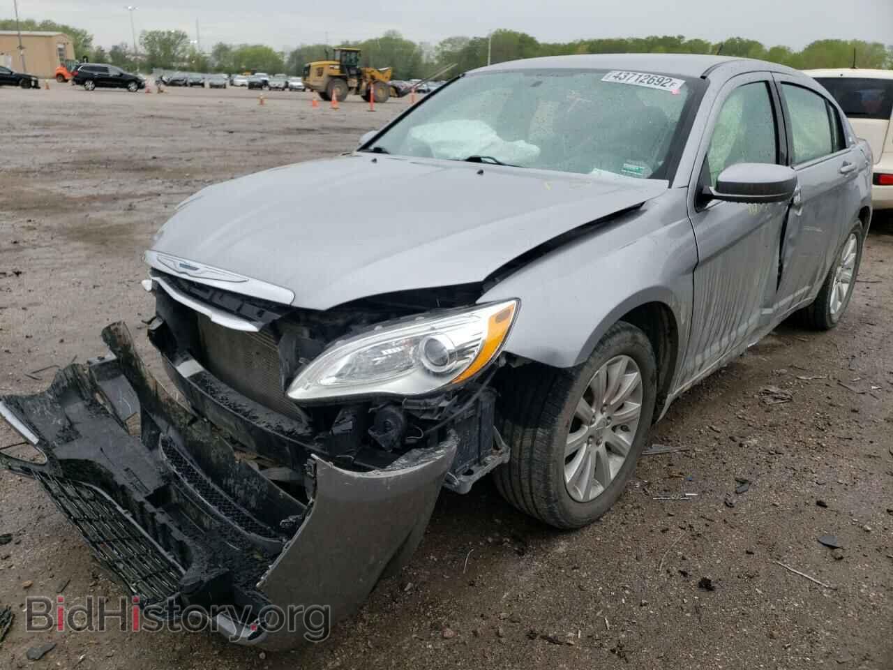 2014 CHRYSLER 200 - VIN: 1C3CCBBG5EN144765 - Фото 2