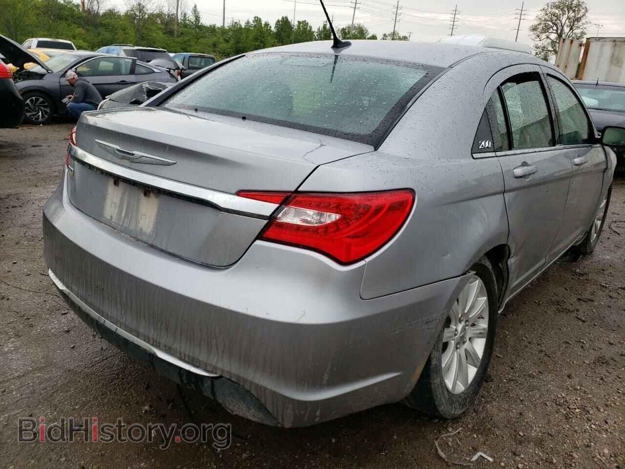 2014 CHRYSLER 200 - VIN: 1C3CCBBG5EN144765 - Фото 4