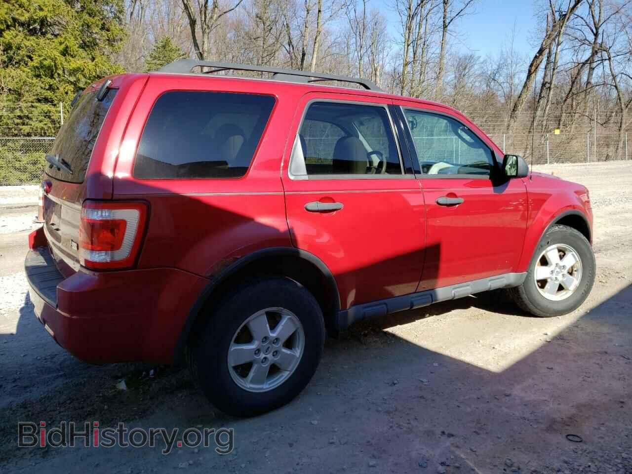2011 FORD ESCAPE - VIN: 1FMCU9DG5BKA67208 - Фото 3