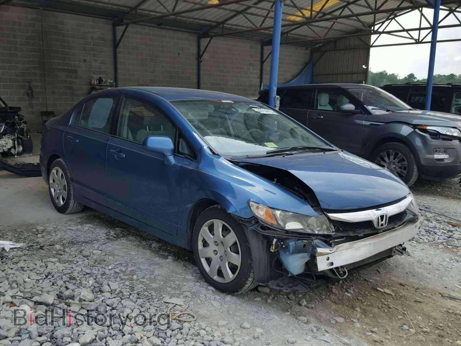 Фотография 19XFA1F57BE047813 - HONDA CIVIC LX 2011