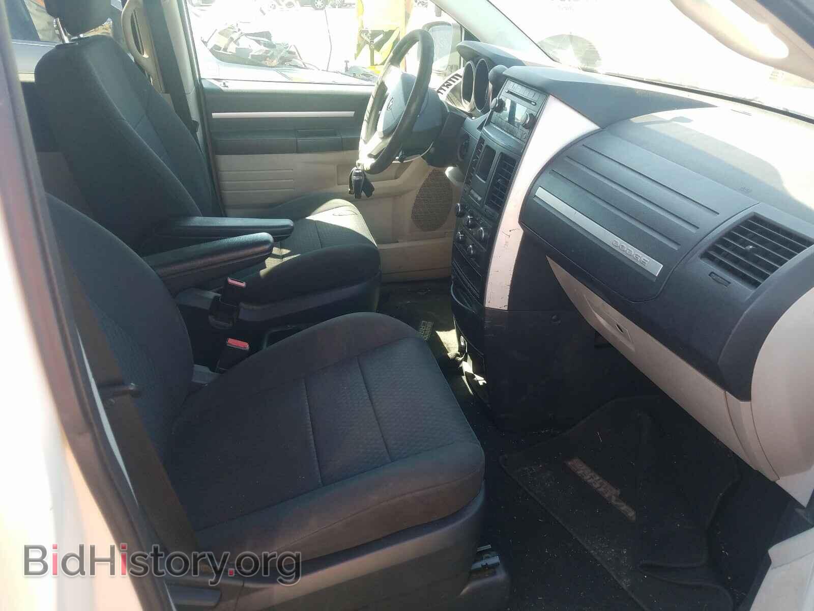 2010 DODGE CARAVAN - VIN: 2D4RN4DE0AR403170 - Photo 5