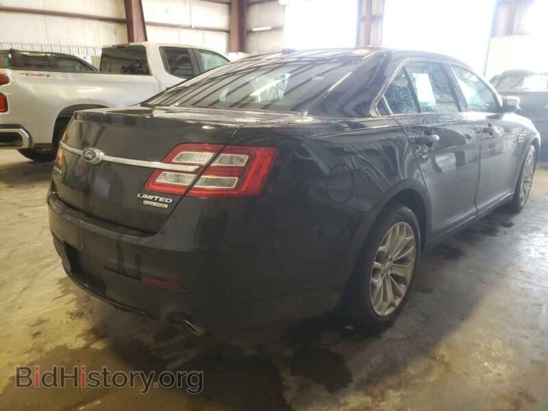 2013 Ford TAURUS (VIN 1FAHP2F82DG105567) — фото 4 из 10