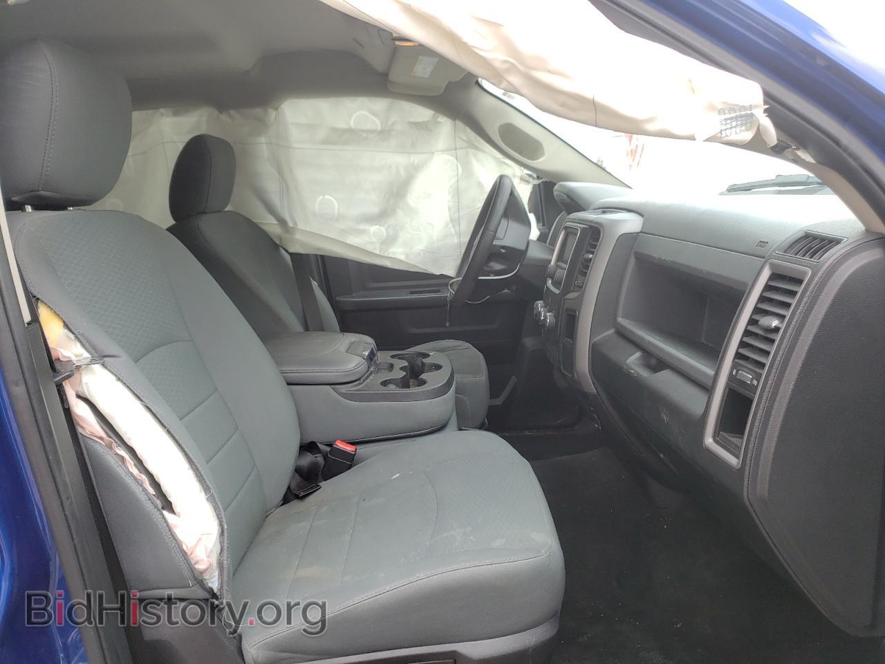 2017 RAM 1500 - VIN: 3C6RR7KT8HG688406 - Фото 5