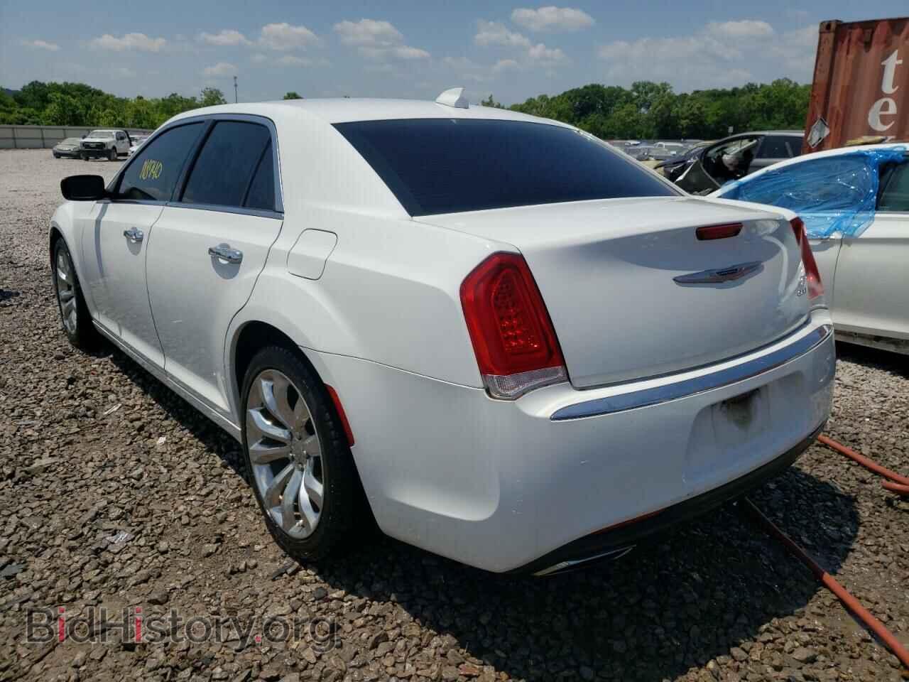 2018 CHRYSLER 300 - VIN: 2C3CCAEG5JH136660 - Фото 3