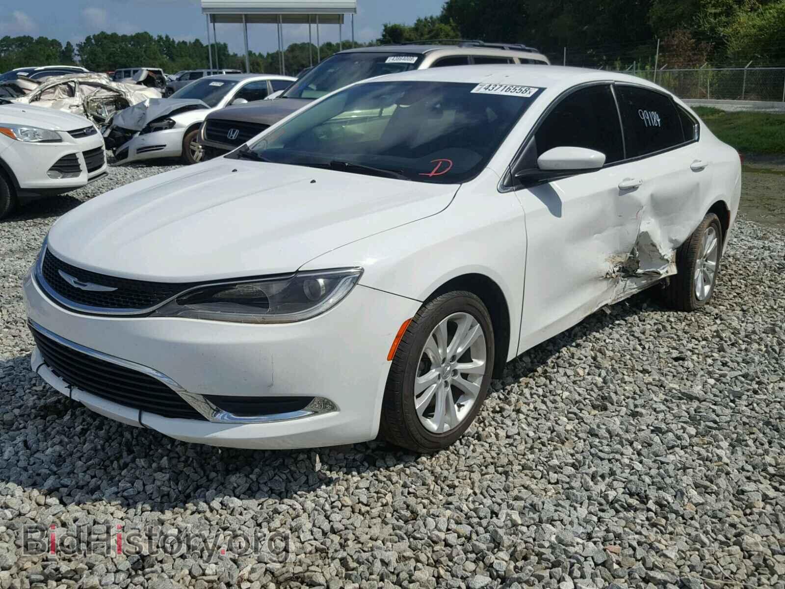 2015 CHRYSLER 200 - VIN: 1C3CCCAB2FN632407 - Фото 2