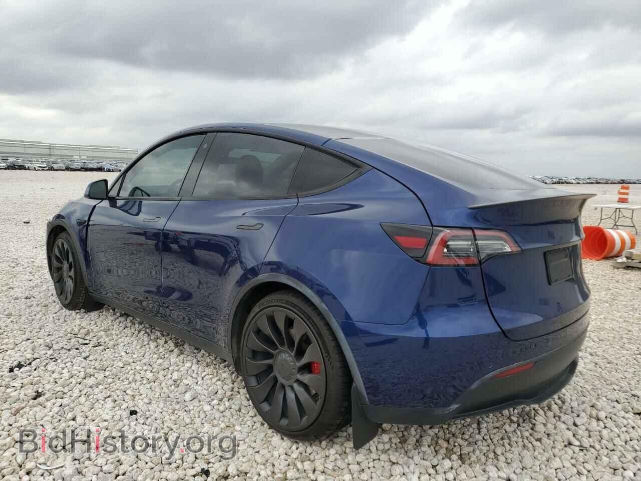 2022 TESLA MODEL Y - VIN: 7SAYGDEF2NF336800 - Фото 2