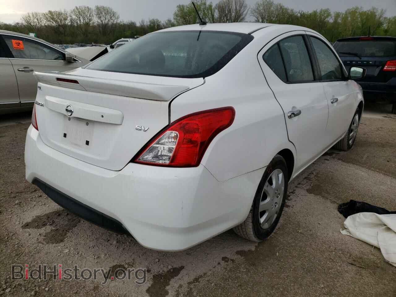 2017 NISSAN VERSA - VIN: 3N1CN7AP4HK420130 - Фото 4
