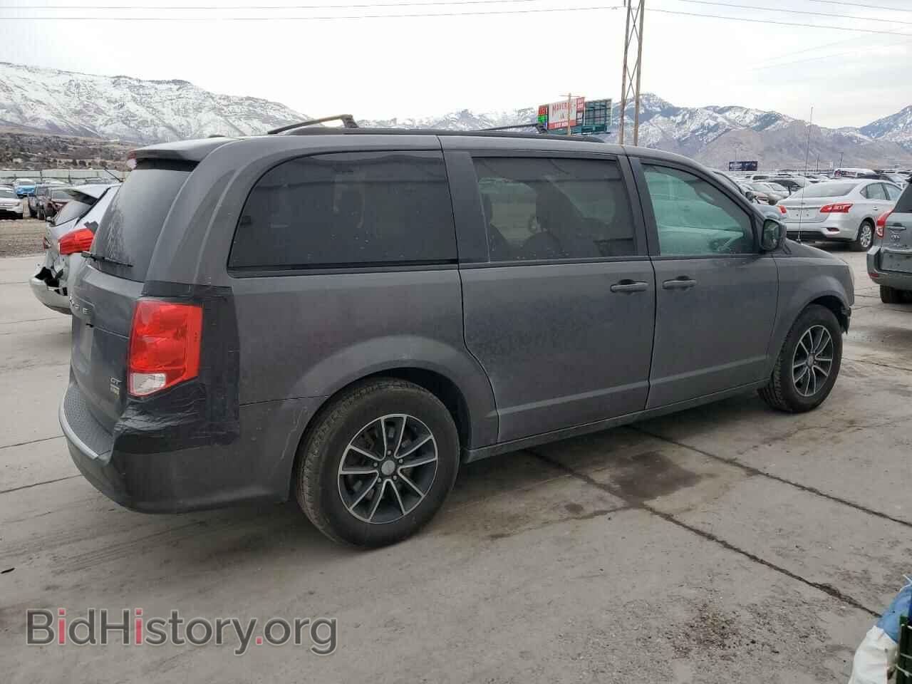 2018 DODGE CARAVAN - VIN: 2C4RDGEG8JR344225 - Фото 3