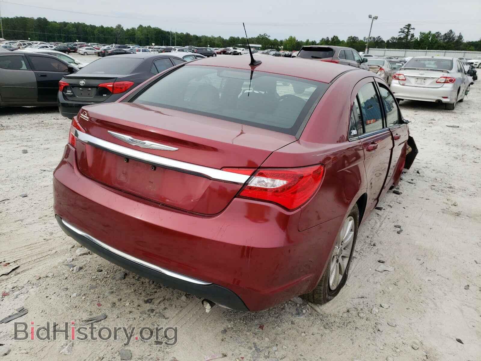 2011 CHRYSLER 200 - VIN: 1C3BC1FB1BN511502 - Фото 4