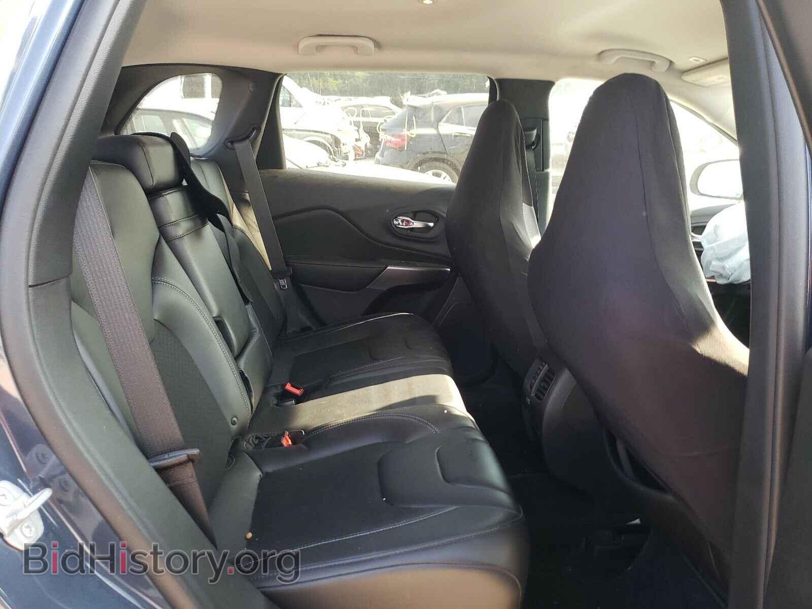 2019 JEEP CHEROKEE - VIN: 1C4PJLLB2KD377077 - Фото 6