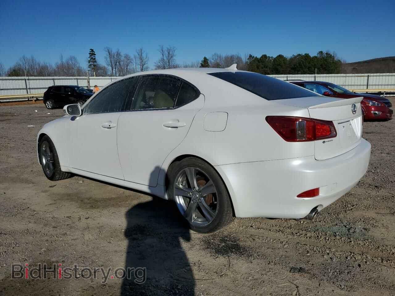 2011 LEXUS IS - VIN: JTHBF5C22B5151041 - Photo 2