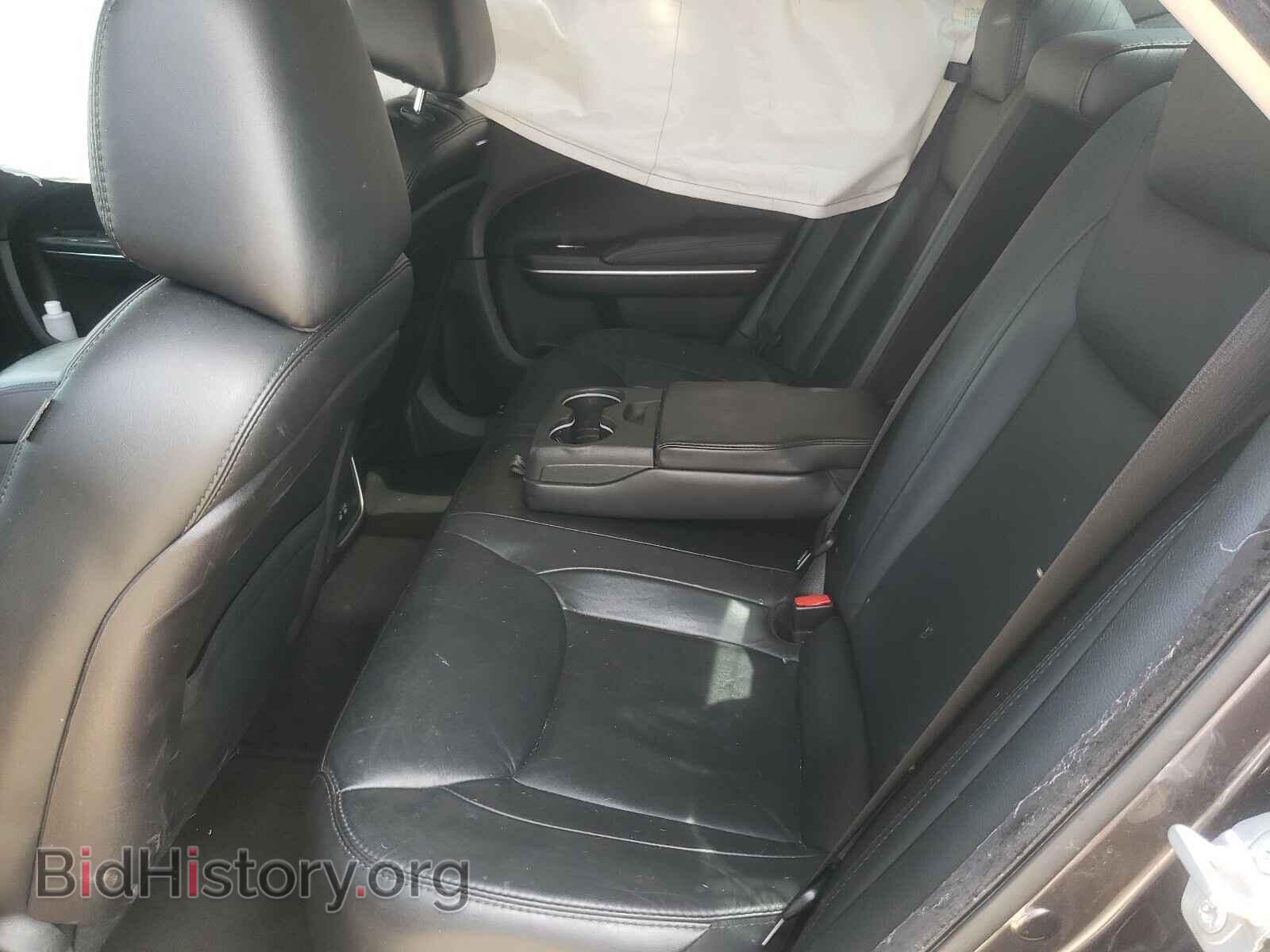 2017 CHRYSLER 300 - VIN: 2C3CCAAG1HH609891 - Фото 6