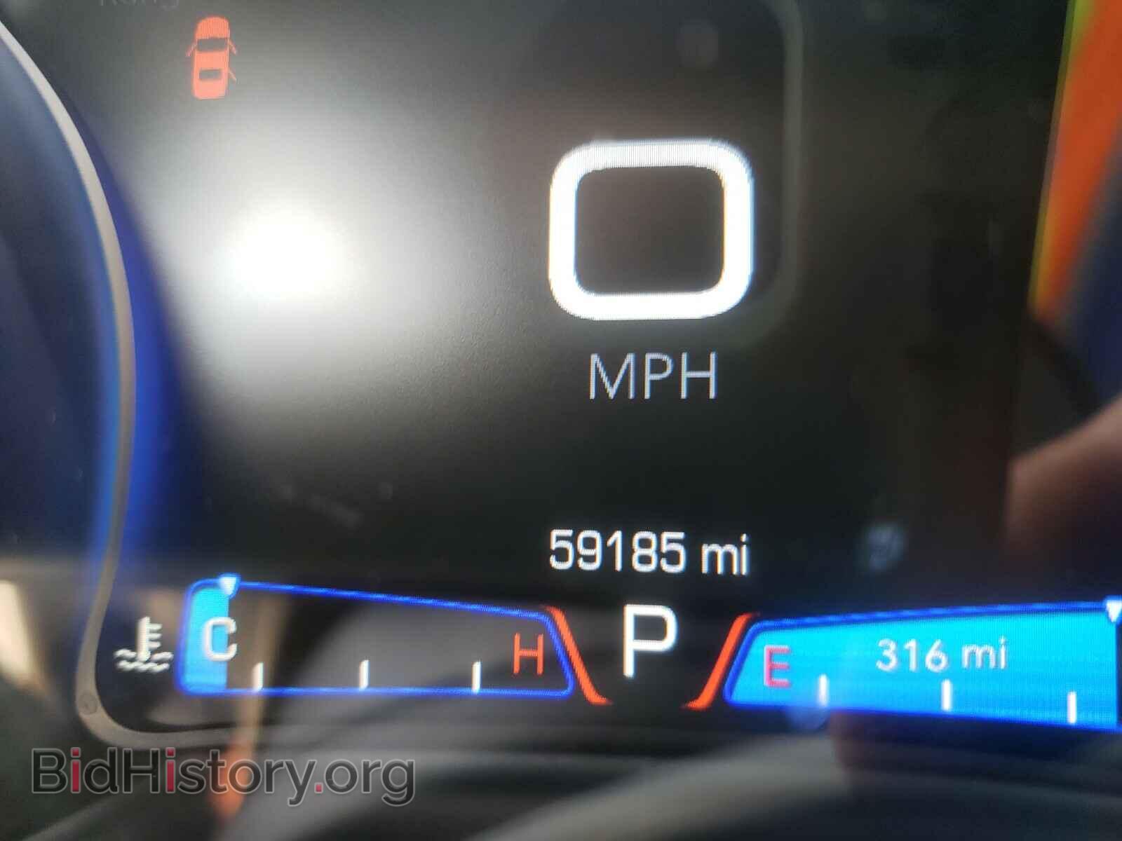 2017 CHRYSLER 300 - VIN: 2C3CCAAG1HH609891 - Фото 8