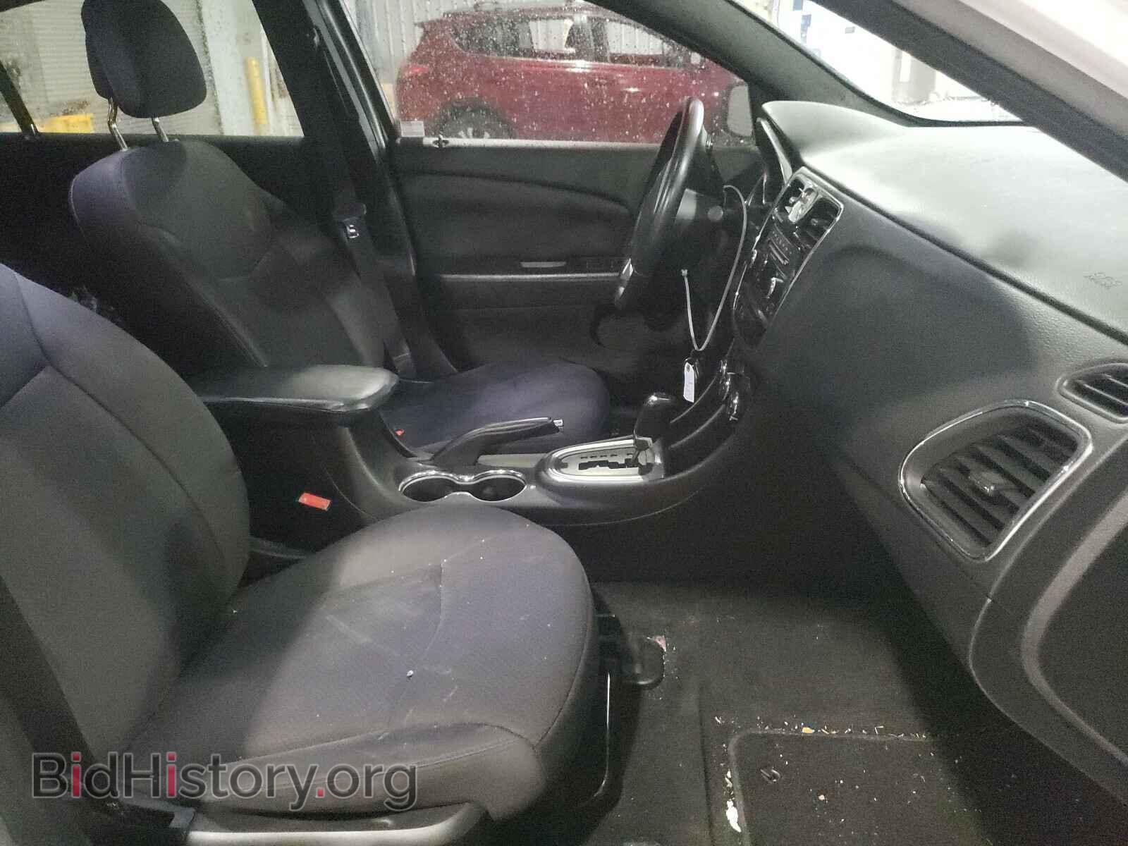 2013 CHRYSLER 200 - VIN: 1C3CCBBG2DN747476 - Фото 5