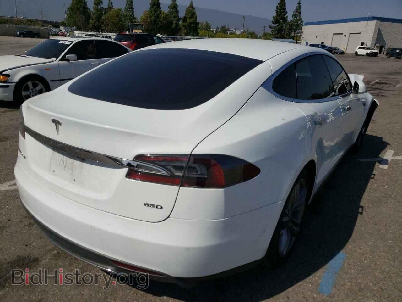 2015 TESLA MODEL S - VIN: 5YJSA1H25FF092623 - Фото 4