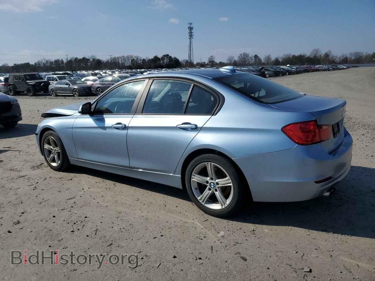 2013 BMW 3 SERIES - VIN: WBA3A5C55DF351324 - Фото 2