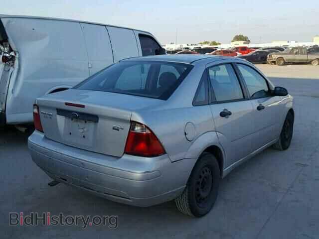 2005 FORD FOCUS - VIN: 1FAFP34N45W241020 - Фото 4