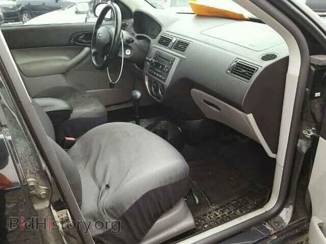 2005 FORD FOCUS - VIN: 3FAFP37N75R111649 - Фото 5