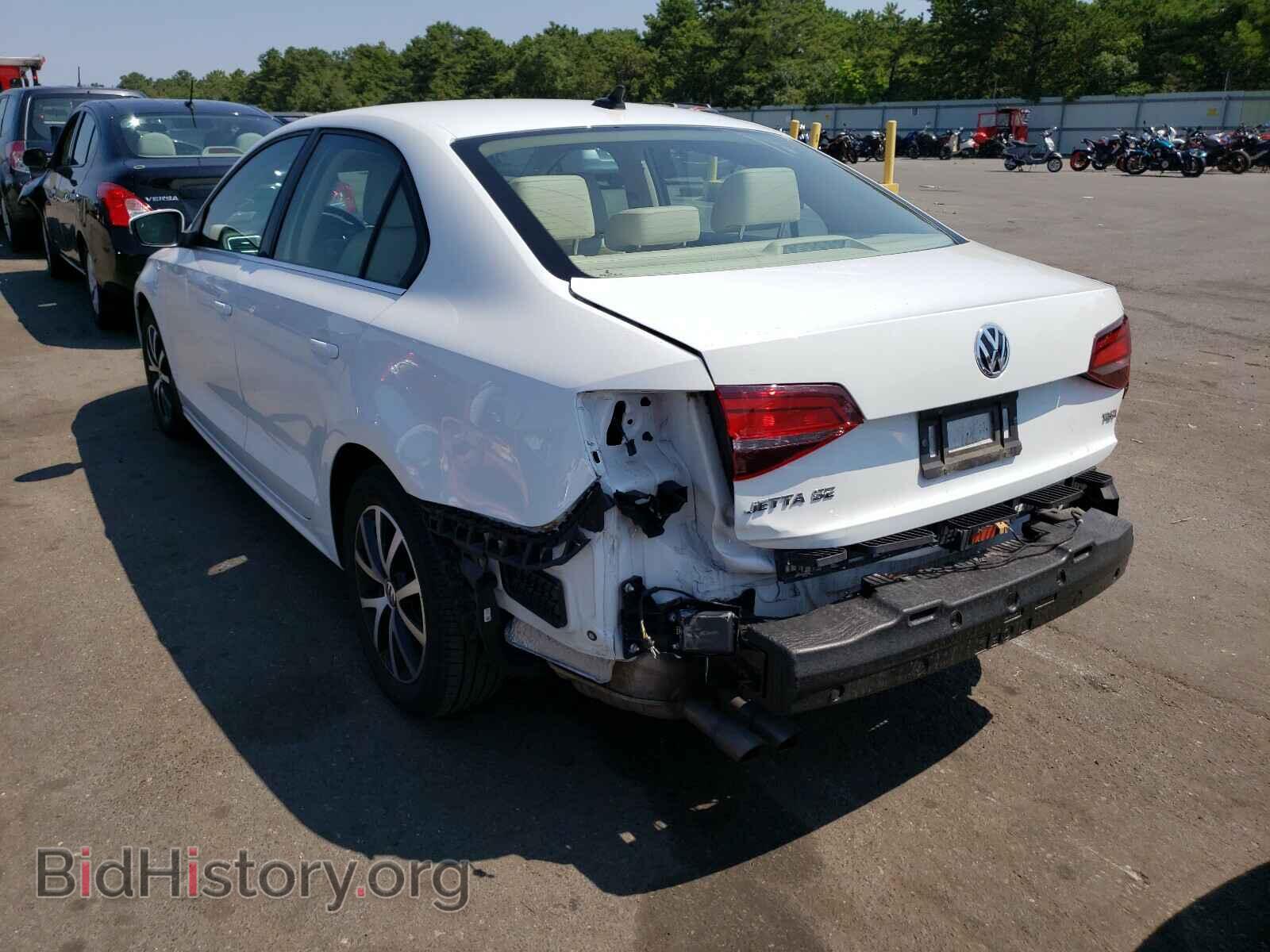 2017 VOLKSWAGEN JETTA - VIN: 3VWDB7AJ5HM209946 - Фото 3