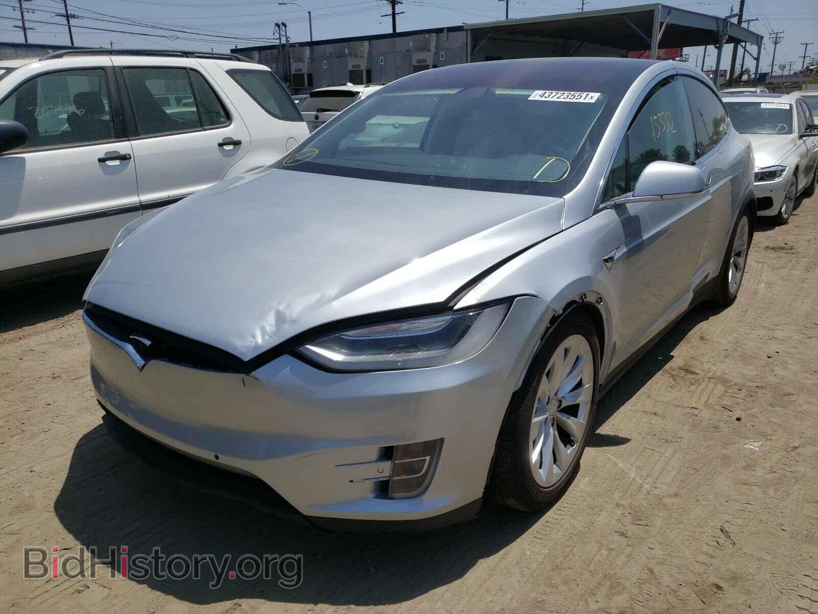 2017 TESLA MODEL X - VIN: 5YJXCAE21HF064695 - Фото 2