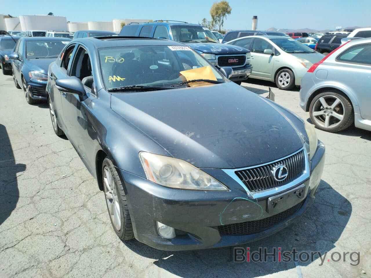 Photo JTHBF5C24A2095927 - LEXUS IS 2010