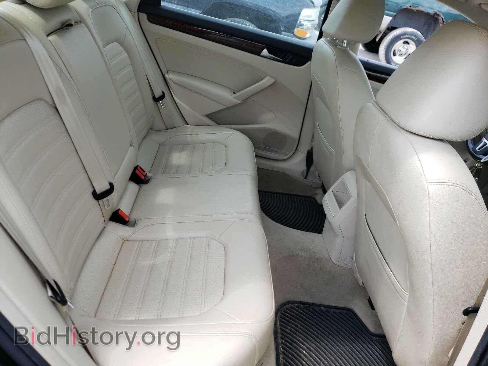 2012 VOLKSWAGEN PASSAT - VIN: 1VWCH7A32CC027000 - Фото 6