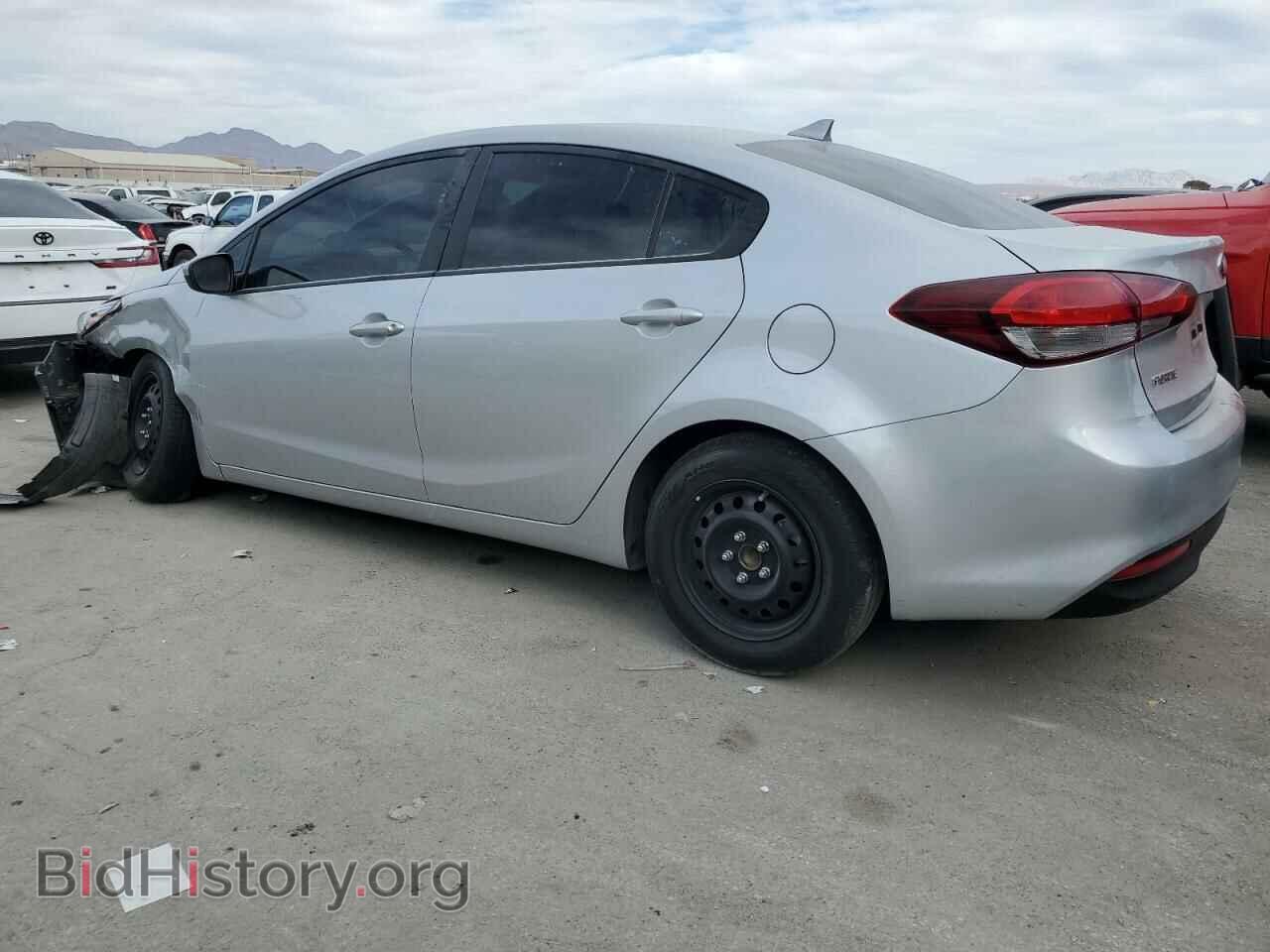 2017 KIA FORTE - VIN: 3KPFL4A70HE044913 - Фото 2