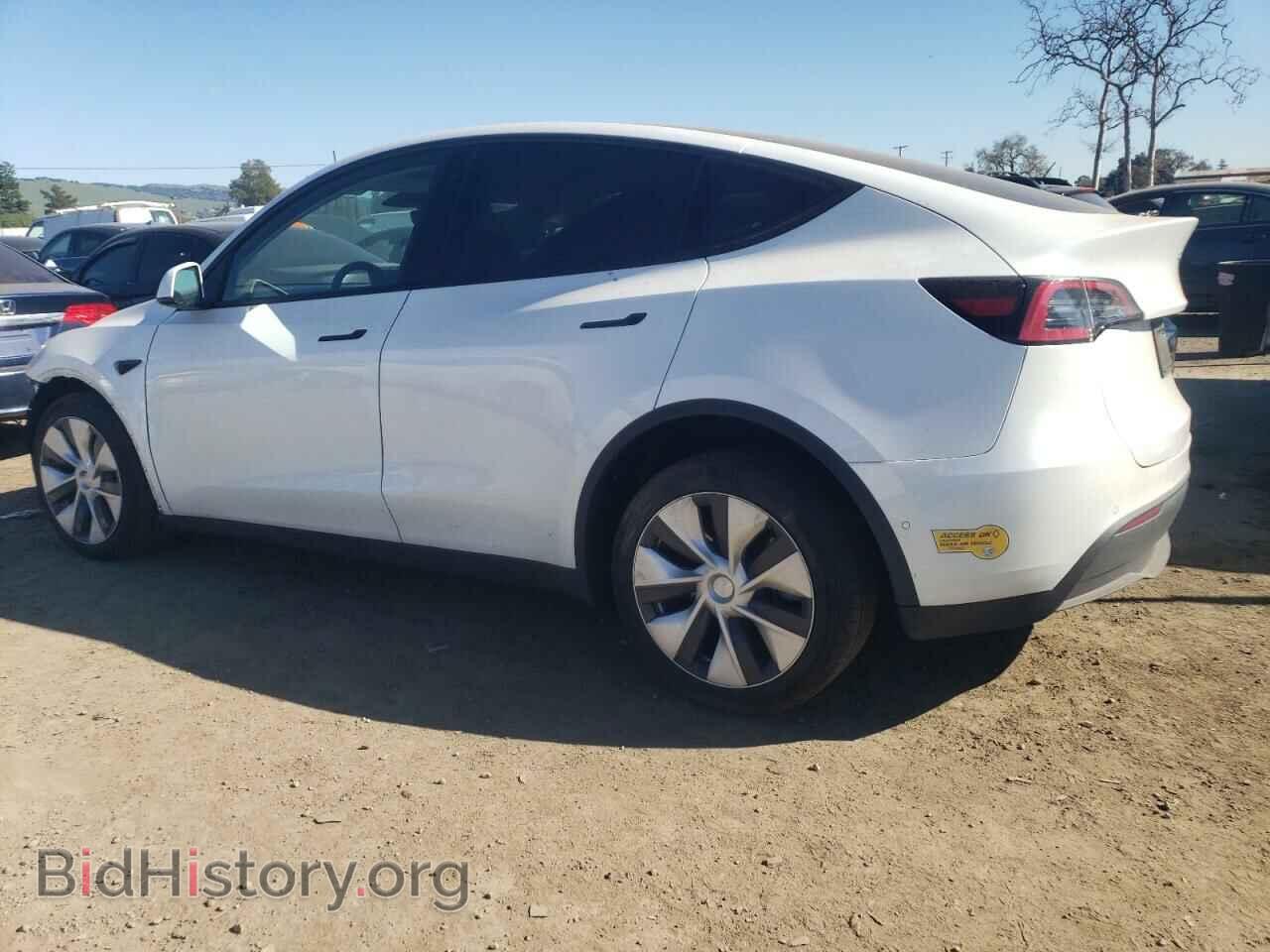 2022 TESLA MODEL Y - VIN: 7SAYGDEE0NF440015 - Фото 2