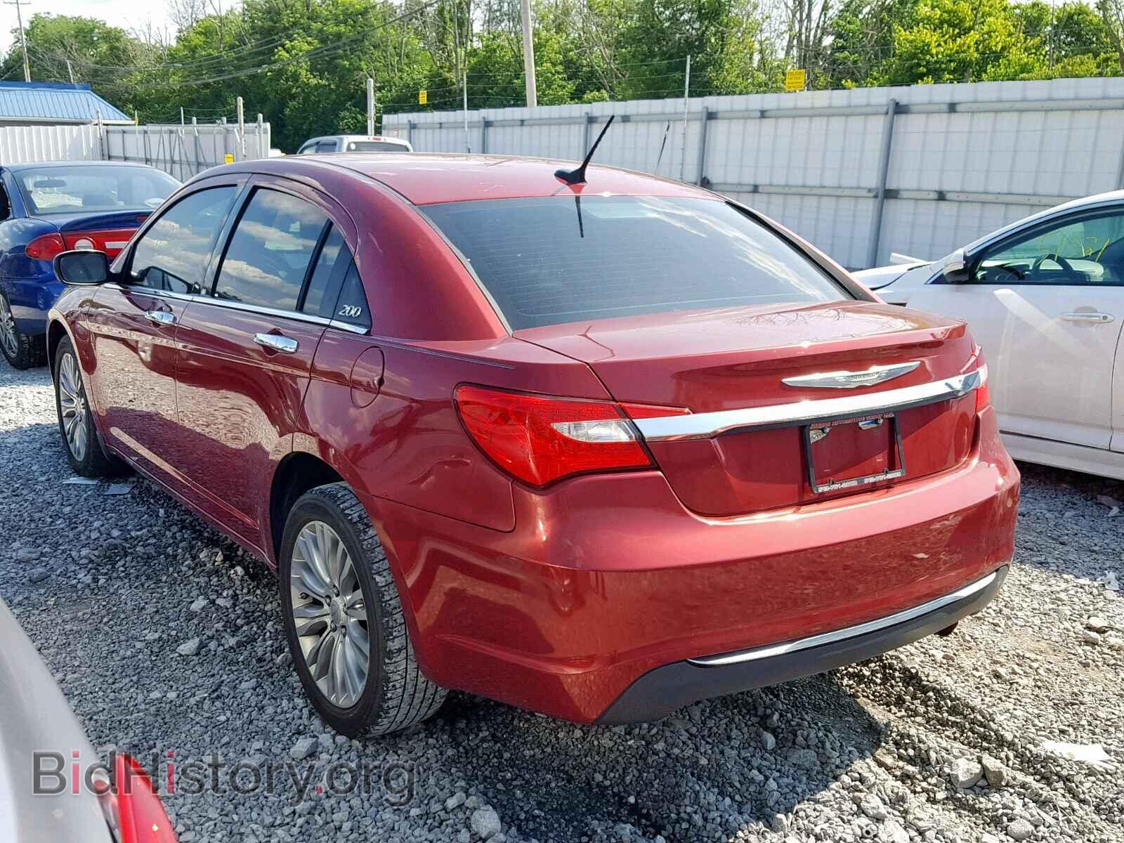 2011 CHRYSLER 200 - VIN: 1C3BC2FB2BN570936 - Photo 3