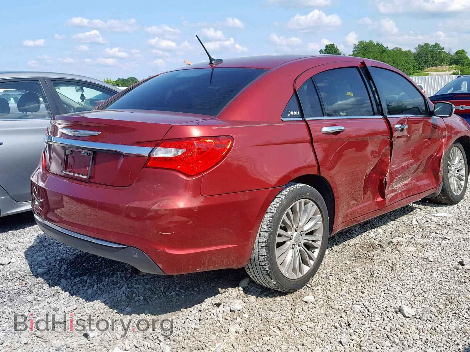 2011 CHRYSLER 200 - VIN: 1C3BC2FB2BN570936 - Photo 4
