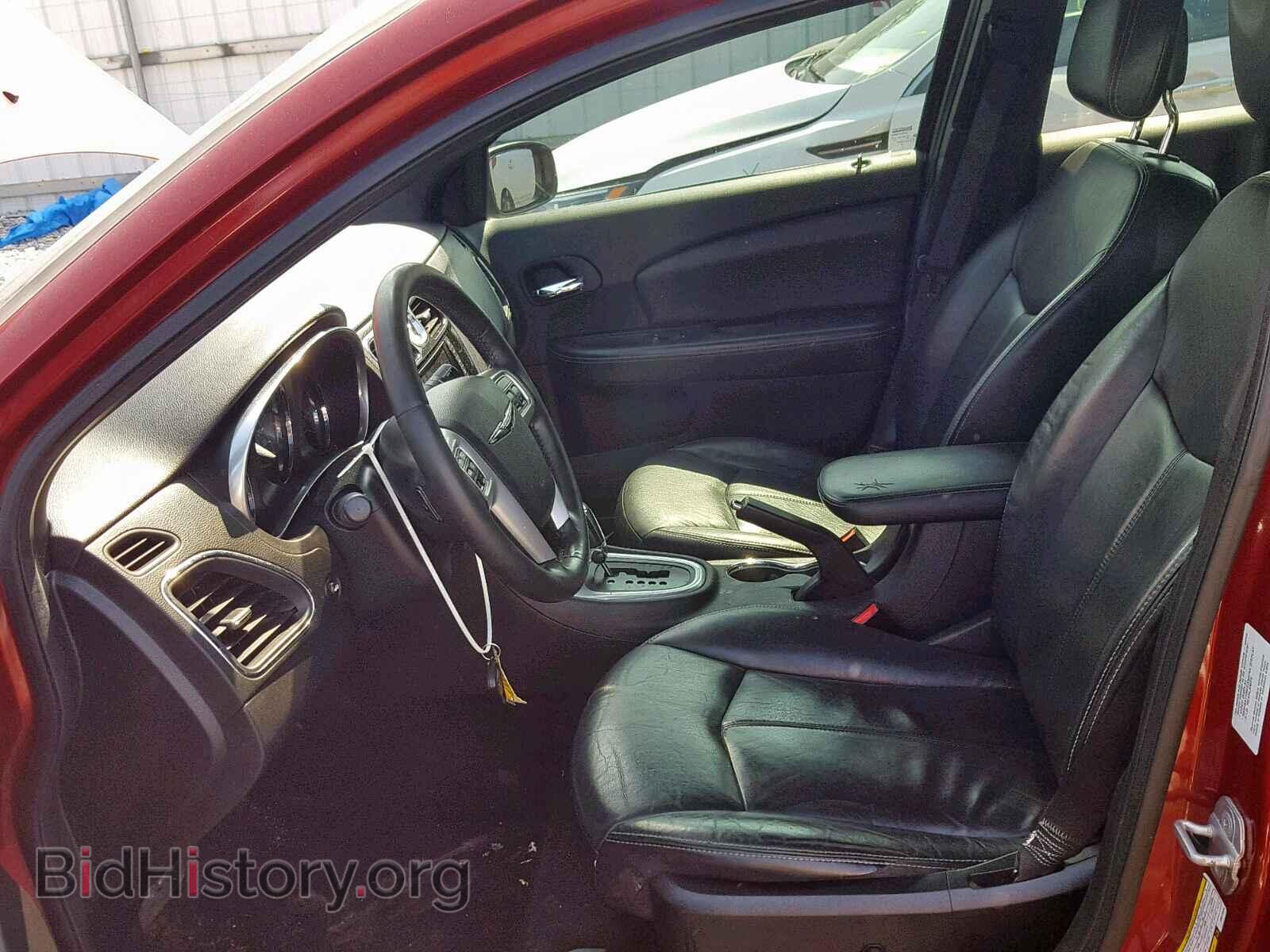 2011 CHRYSLER 200 - VIN: 1C3BC2FB2BN570936 - Photo 5