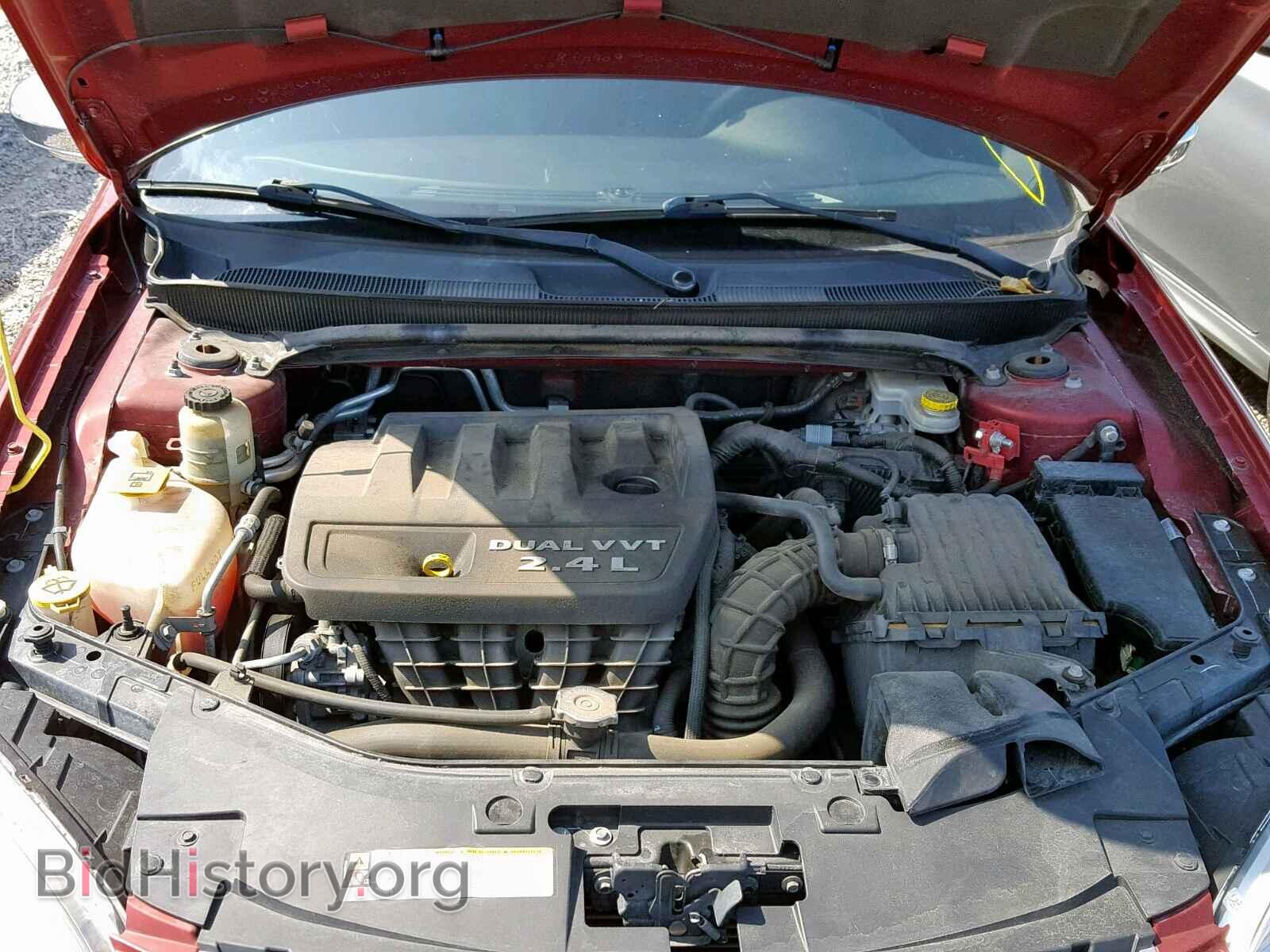 2011 CHRYSLER 200 - VIN: 1C3BC2FB2BN570936 - Photo 7