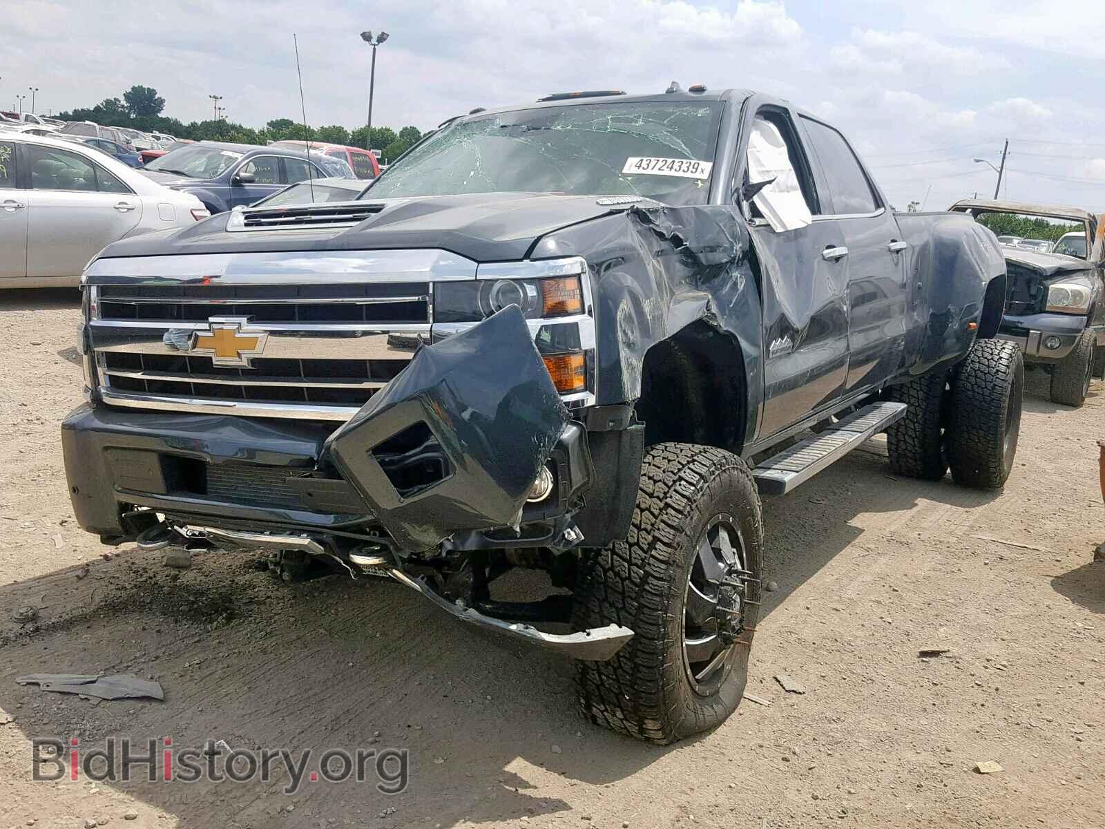 2019 CHEVROLET SILVERADO - VIN: 1GC4KYEY2KF153813 - Фото 2