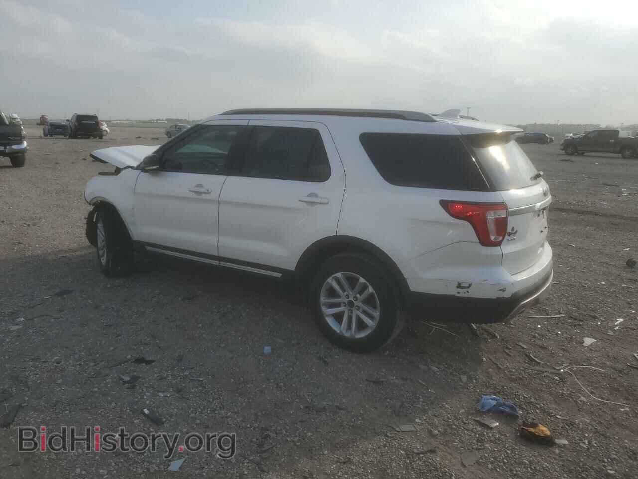 2017 FORD EXPLORER - VIN: 1FM5K7DH2HGD39950 - Photo 2